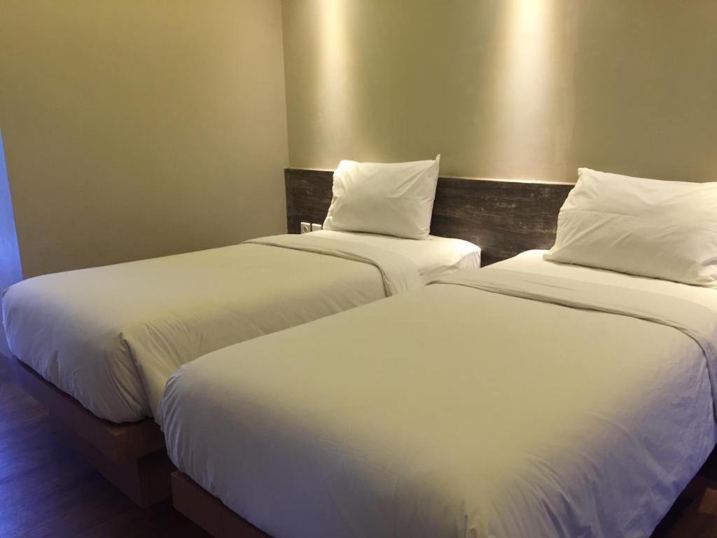 Quins Style Resort Belitung Tanjungbinga ภายนอก รูปภาพ